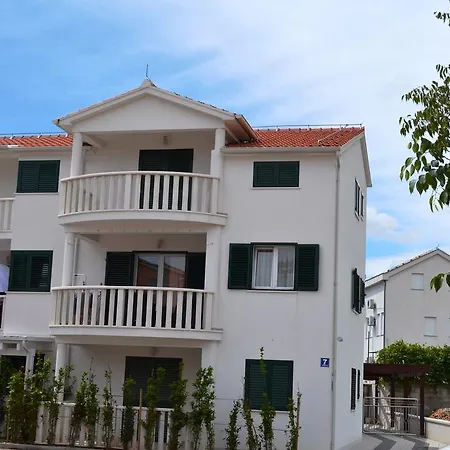 Apartment Dario Vodice